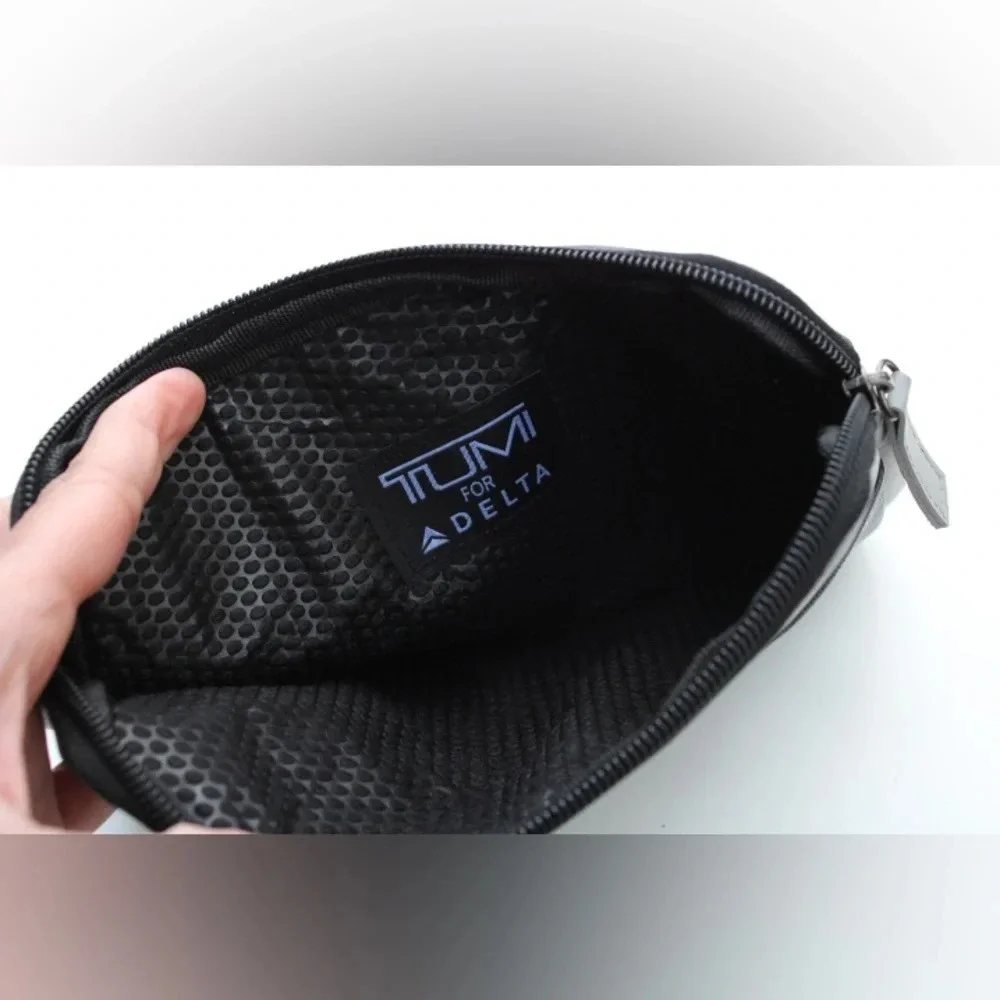 Tumi  cosmetics bag